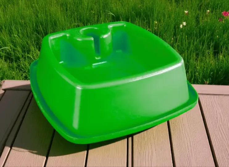 Bebedouro Quadrado Anti Formiga 450ml Estilo e Higiene | Caprioli Shop bebedouro para cachorro Verde