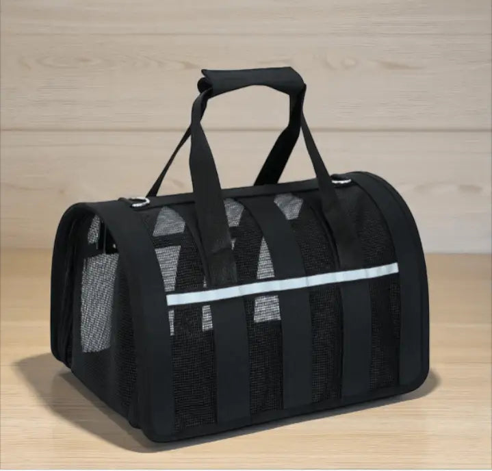 Bolsa Transporte para Gatos Respirável Conforto e Estilo | Caprioli Shop transporte gatos PRETO P 35*24*20