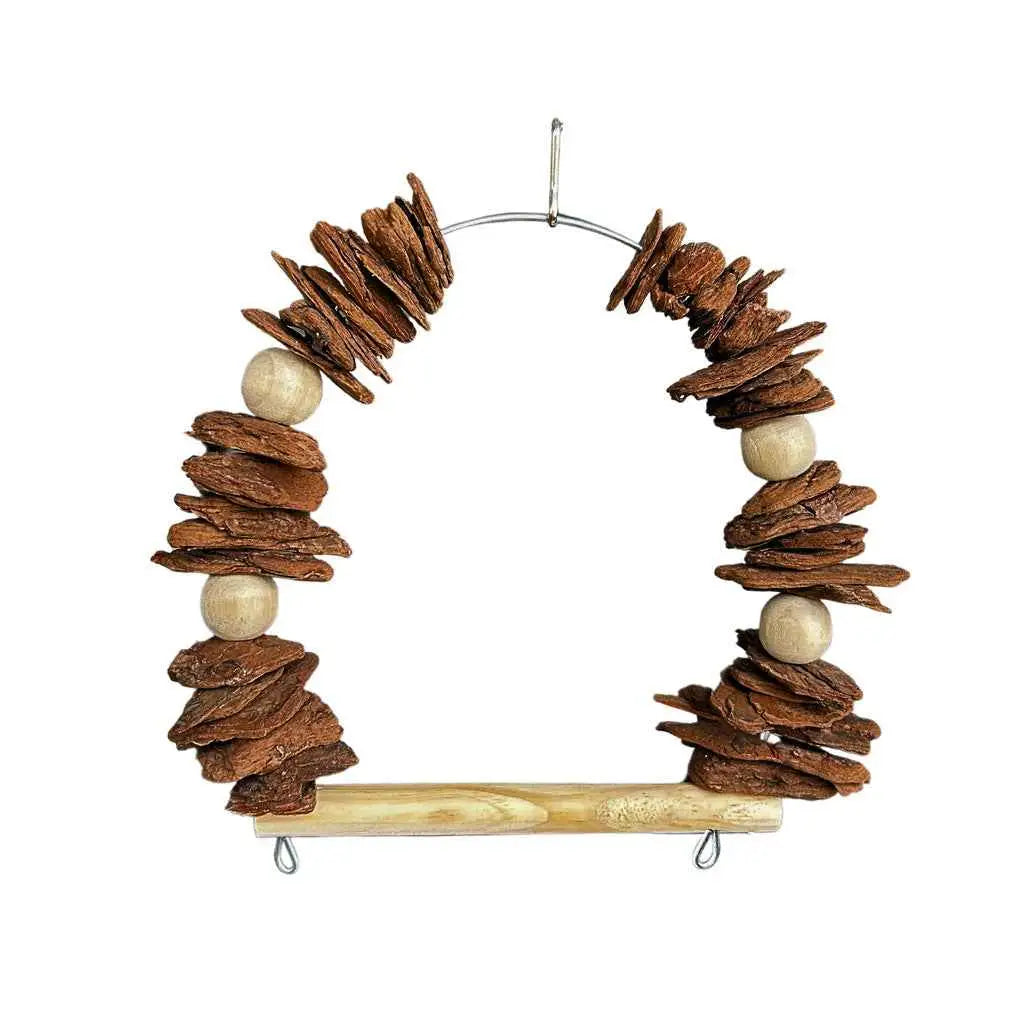 Brinquedo Balanço para Calopsita e Periquito Casca de Pinus Natural | Caprioli Shop brinquedo acessórios pássaros