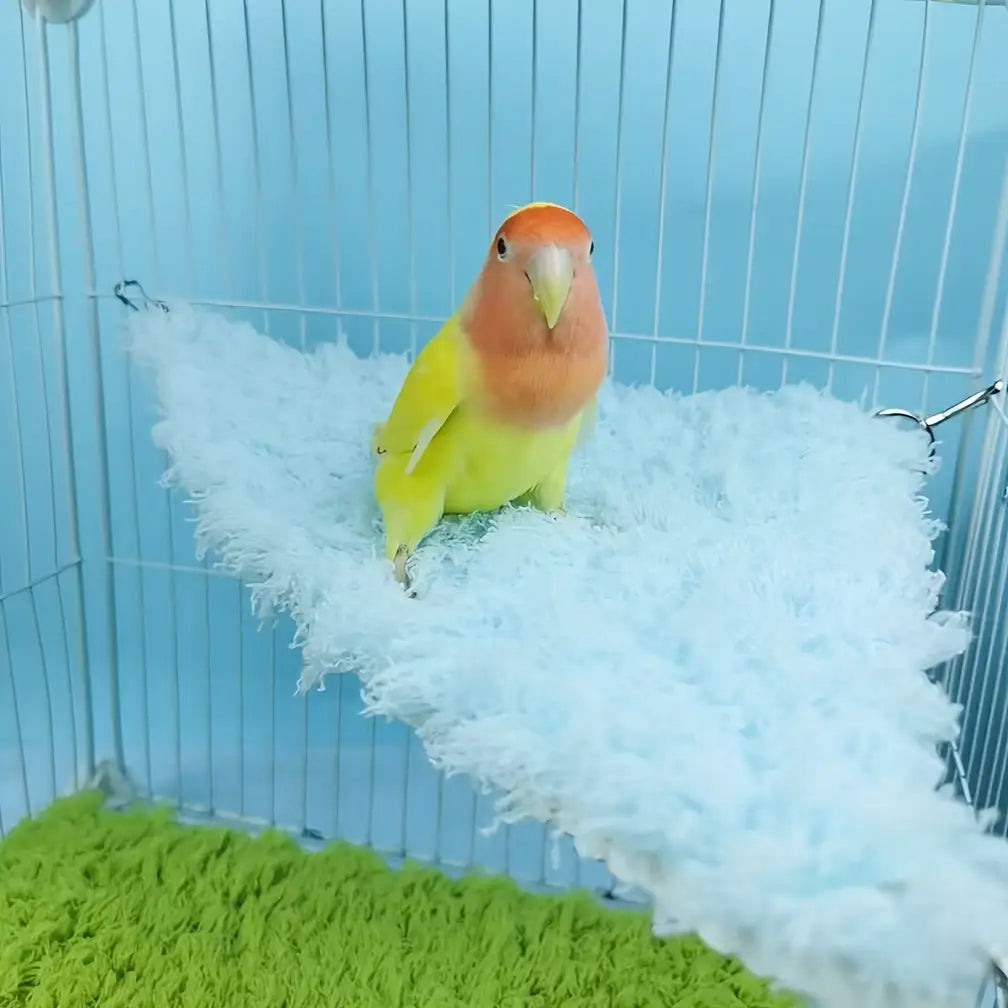 Cama Suspensa Triangular Pelúcia para Pássaros Pequenos | Caprioli Inter Brinquedos e Acessórios gaiola