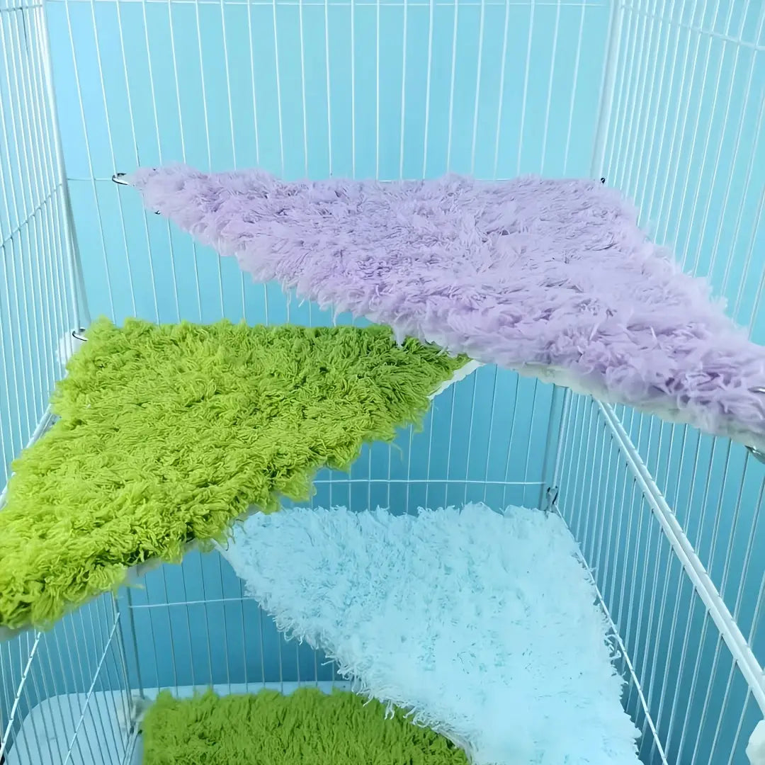 Cama Suspensa Triangular Pelúcia para Pássaros Pequenos | Caprioli Inter Brinquedos e Acessórios gaiola