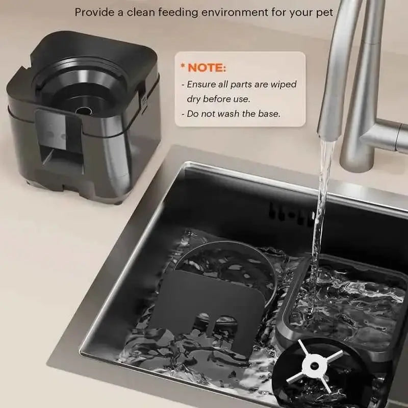 Comedouro Automático Inteligente 2L Wi Fi para Cães e Gatos com Controle Smart Life – Caprili Inter comedouro bebedouro