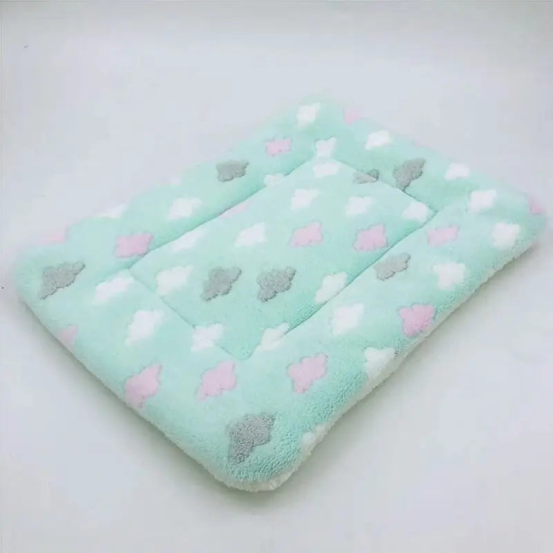 Tapetinho para Pets em Veludo Coral – Versátil Tamanhos P a GG | Caprioli Inter Acessórios Nuvem Verde / 30X40cm