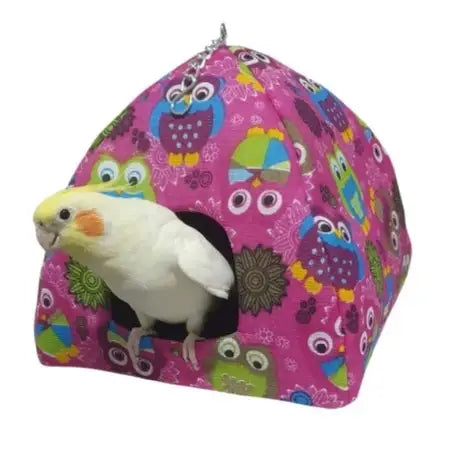 Toca Cabana Rede Aves Pequenas 23CM - Conforto Pet Premium + Versátil | Caprioli Shop - Coruja rosa - Casinha Para Aves