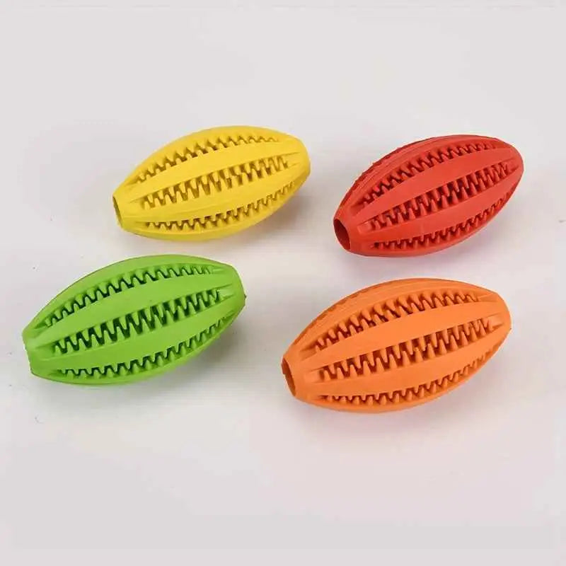 Bola Interativa para Cães TPR Resistente e Colorida | Caprioli Shop brinquedos cães