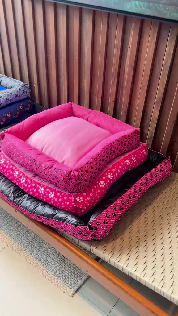Large Pet Bed 80x60cm Waterproof and Comfortable | Caprioli - Main View