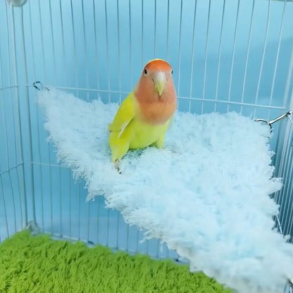 Cama Suspensa Triangular Pelúcia para Pássaros Pequenos | Caprioli Inter Brinquedos e Acessórios gaiola