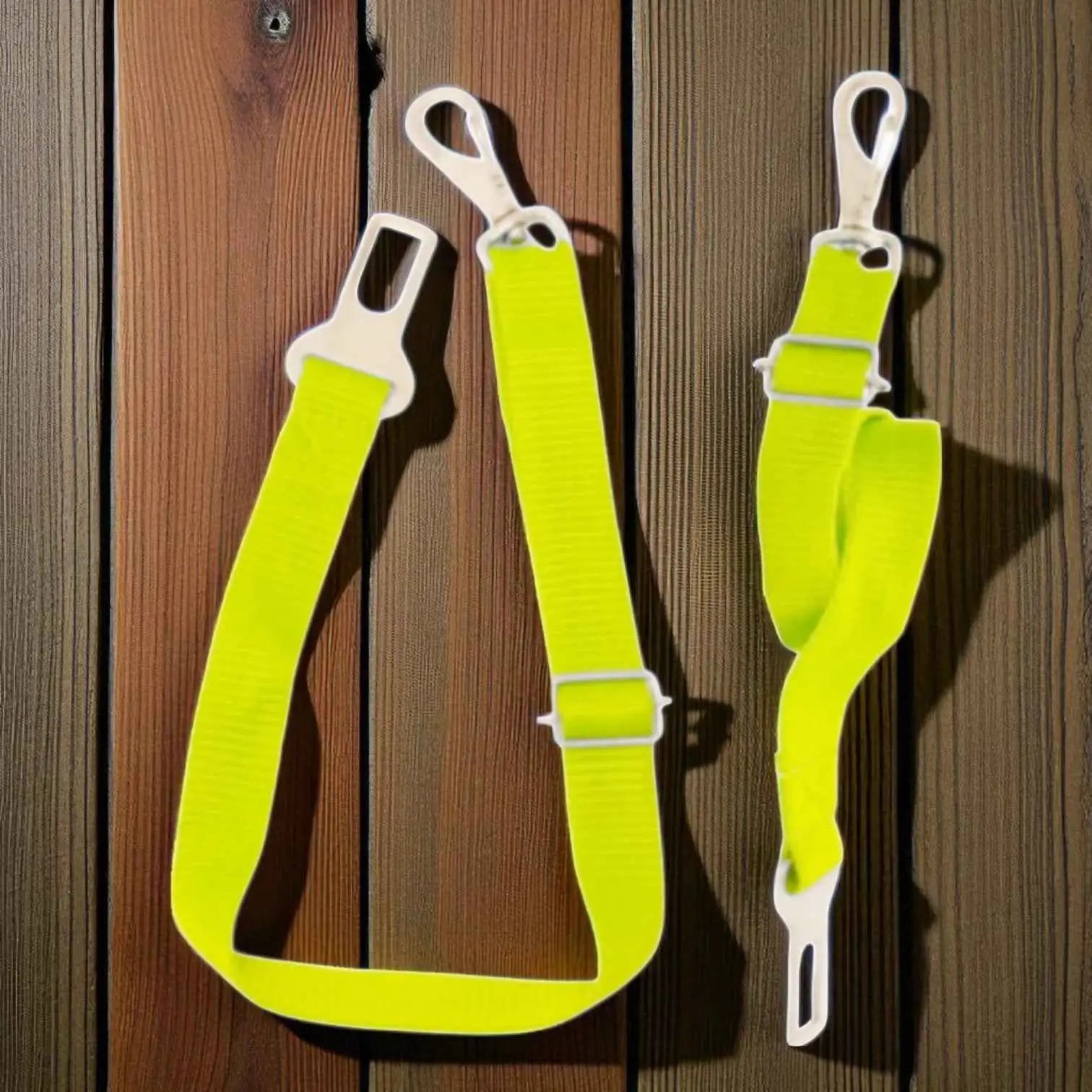 Cinto de Segurança Ajustável para Pets Viagens Seguras | Caprioli Shop AMARELO NEON
