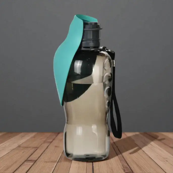 Garrafa de Água Portátil para Cães 800ml | Caprioli Inter bebedouro cachorro