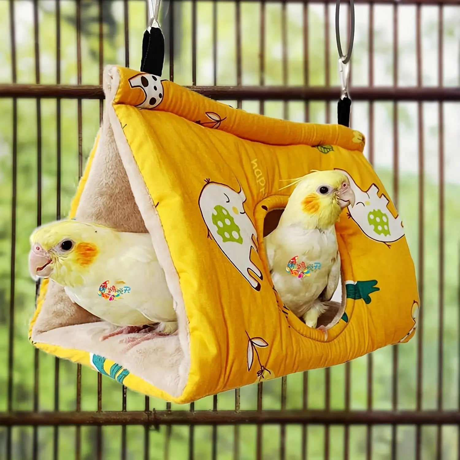 Cozy Triangle Bird Nest - Warm Flannel Hanging Hammock for Parrots & Small Birds